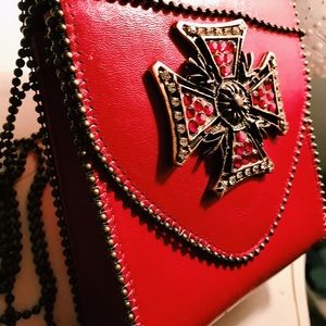 Crossbody bag